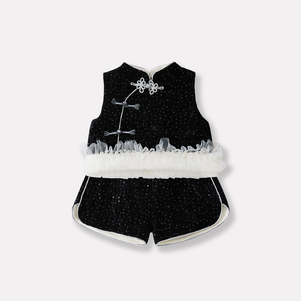Outfit for Baby Girls, Fleece-Lined Thickened Vest and Shorts Set, Three-Piece Bottoms Set